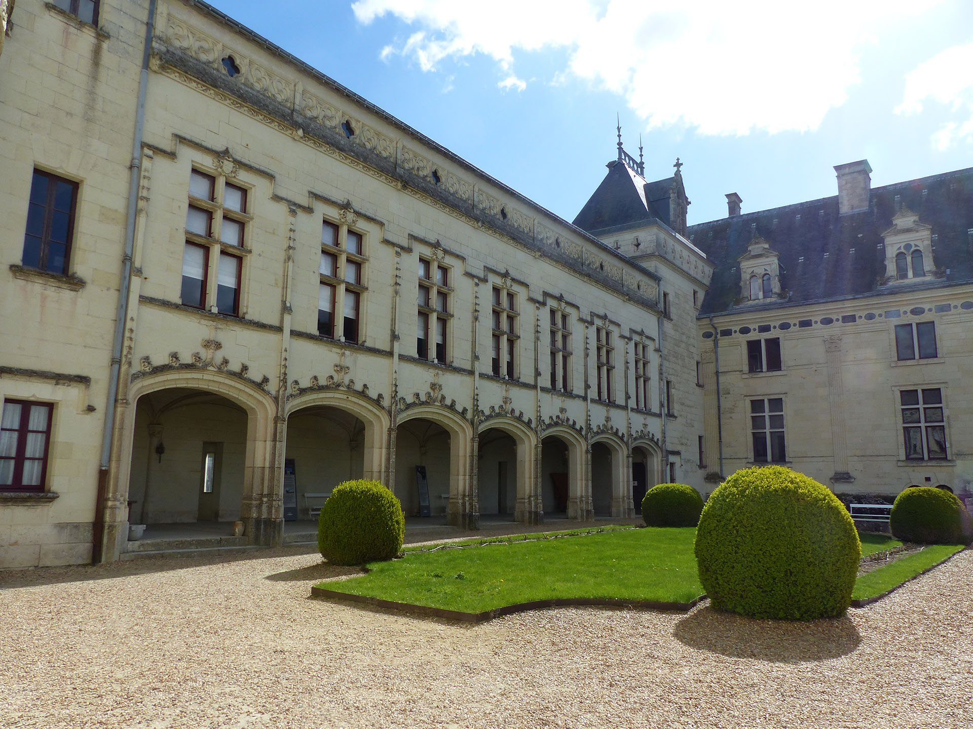 You are currently viewing Château de Brézé